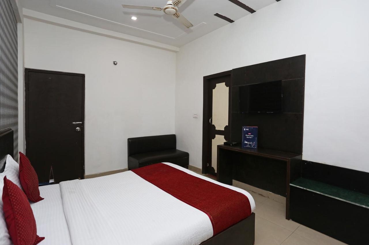 Capital O 2862 Hotel Kanha Continental Agra  Zewnętrze zdjęcie