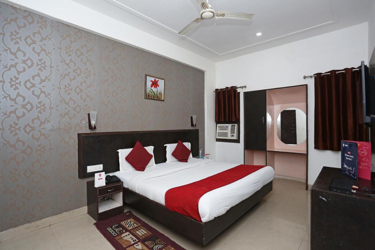 Capital O 2862 Hotel Kanha Continental Agra  Zewnętrze zdjęcie